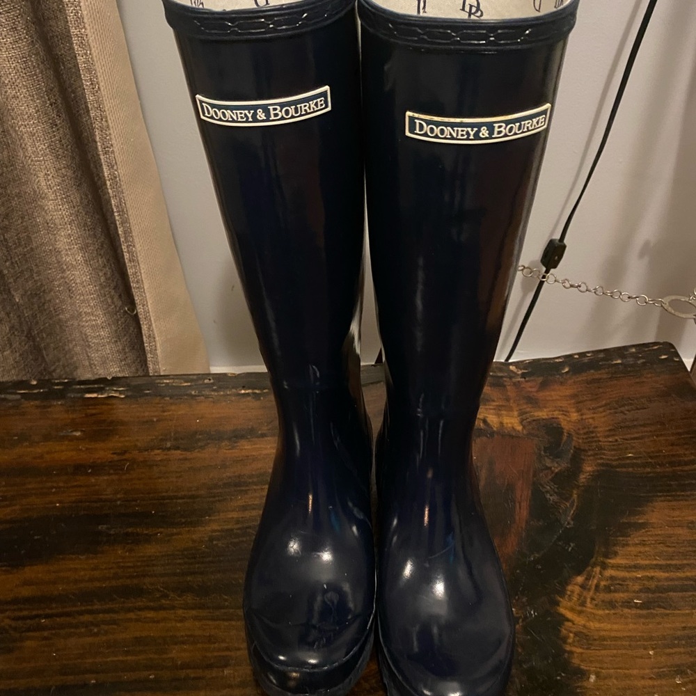 Dooney & Bourke rainboot